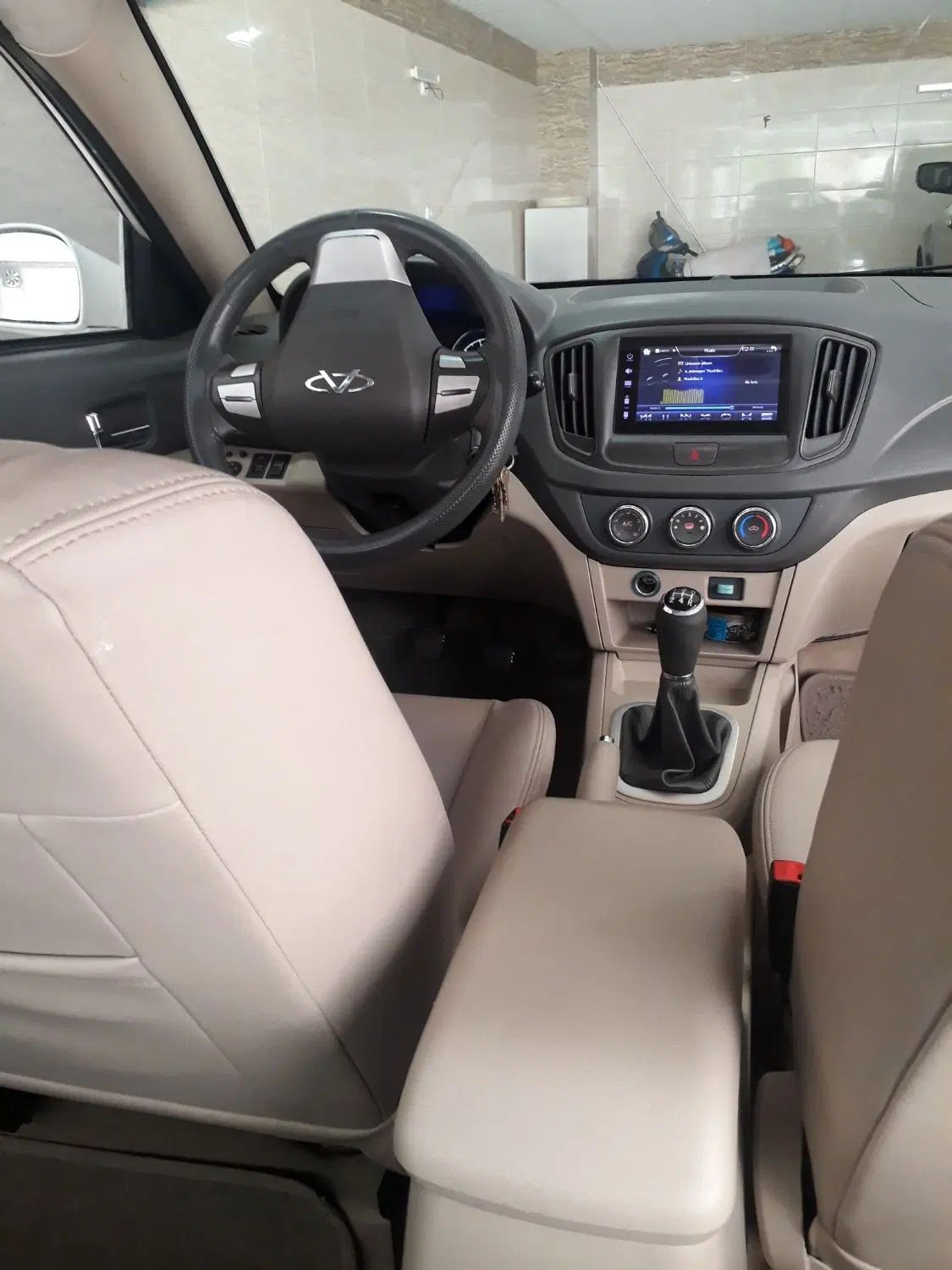 ام وی ام 550 دنده‌ای - 1396