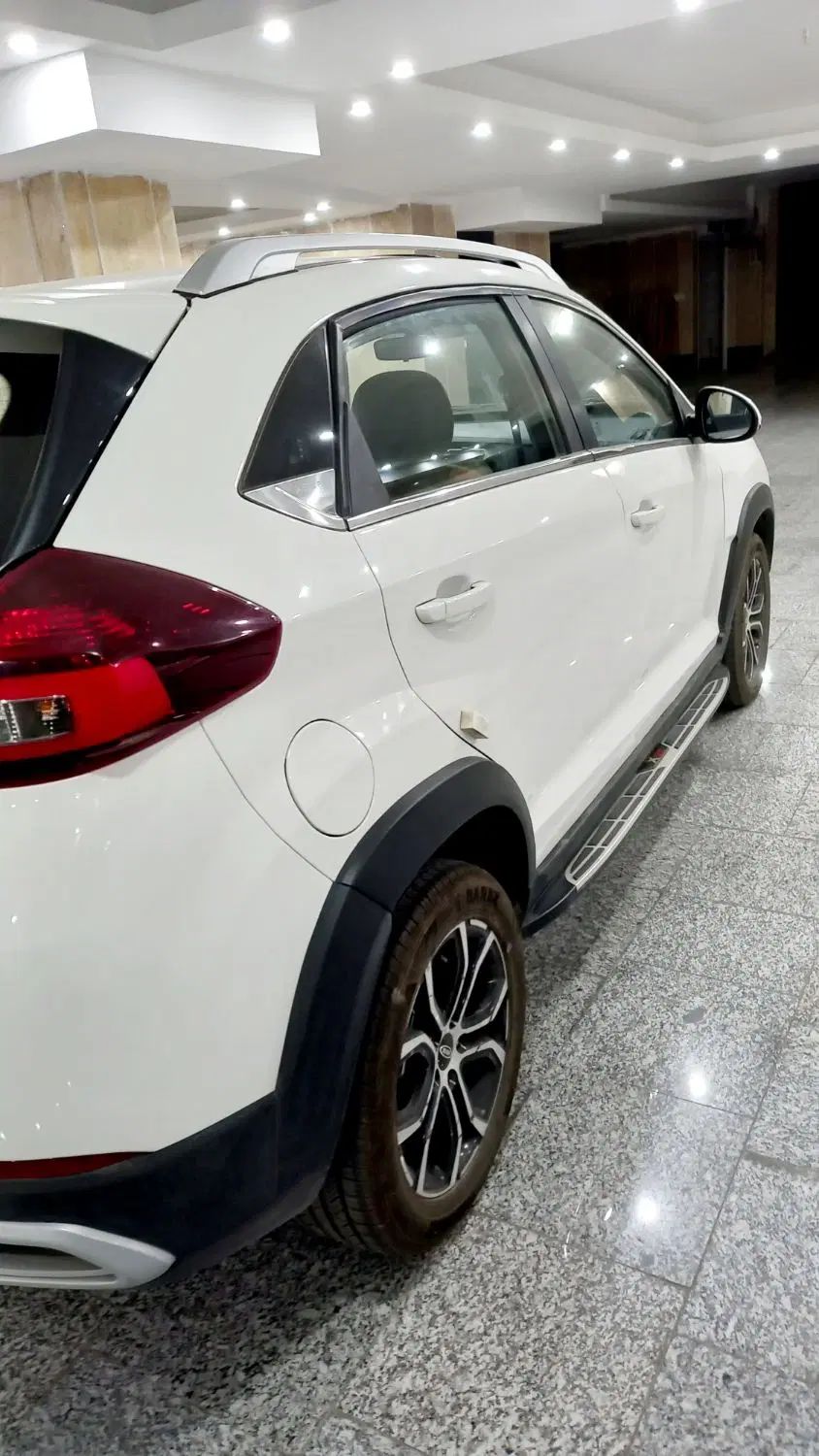 ام وی ام X22 دنده ای اسپرت لاکچری - 1402