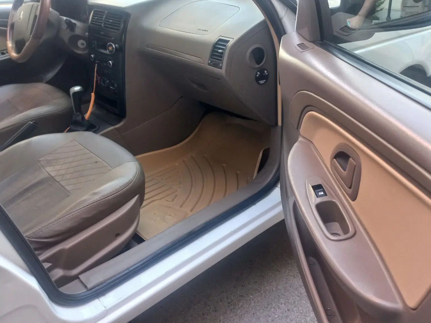 پژو 405 SLX بنزینی TU5 - 1397