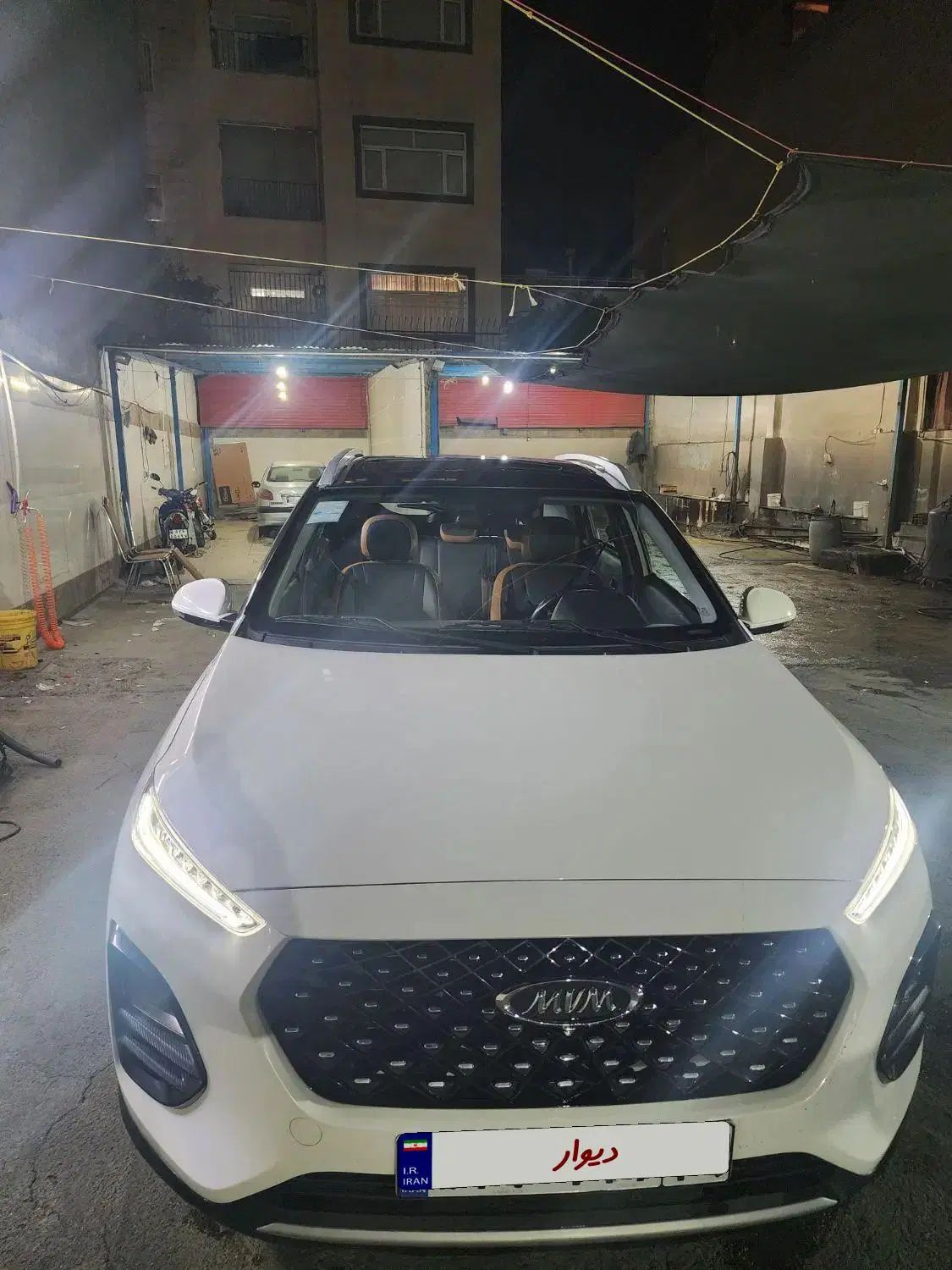 ام وی ام X22 پرو دنده‌ای - 1401