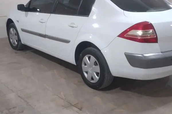 رنو مگان پارس خودرو 1600 E1 - 1388