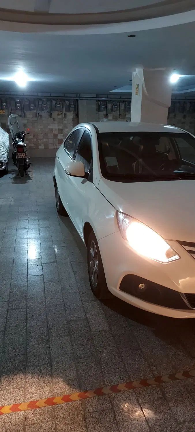 جک J4 اتوماتیک ساده - 1401