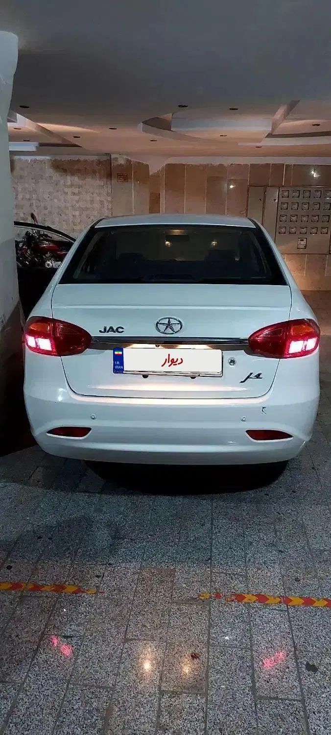 خودرو جک، J4 آگهی ann_20130288