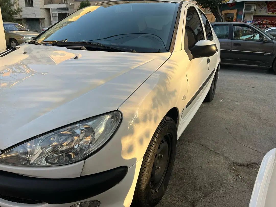 پژو ۲۰۶ صندوق دار v8 - 1393