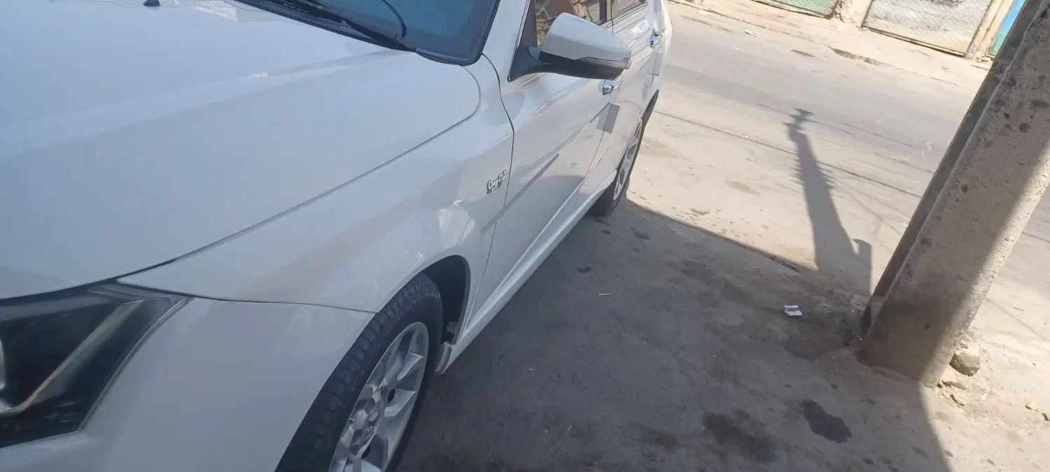 دنا پلاس توربو اتوماتیک - 1401