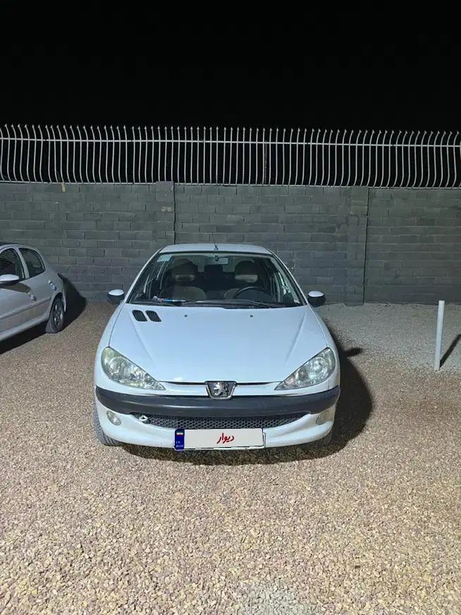 پژو ۲۰۶ صندوق دار v8 - 1398