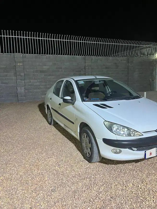 پژو ۲۰۶ صندوق دار v8 - 1398