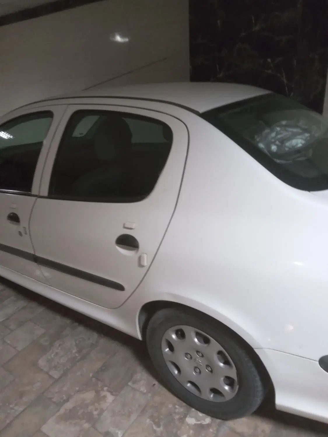 پژو ۲۰۶ صندوق دار v8 - 1395