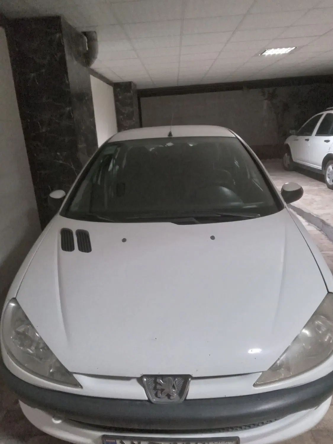 پژو ۲۰۶ صندوق دار v8 - 1395