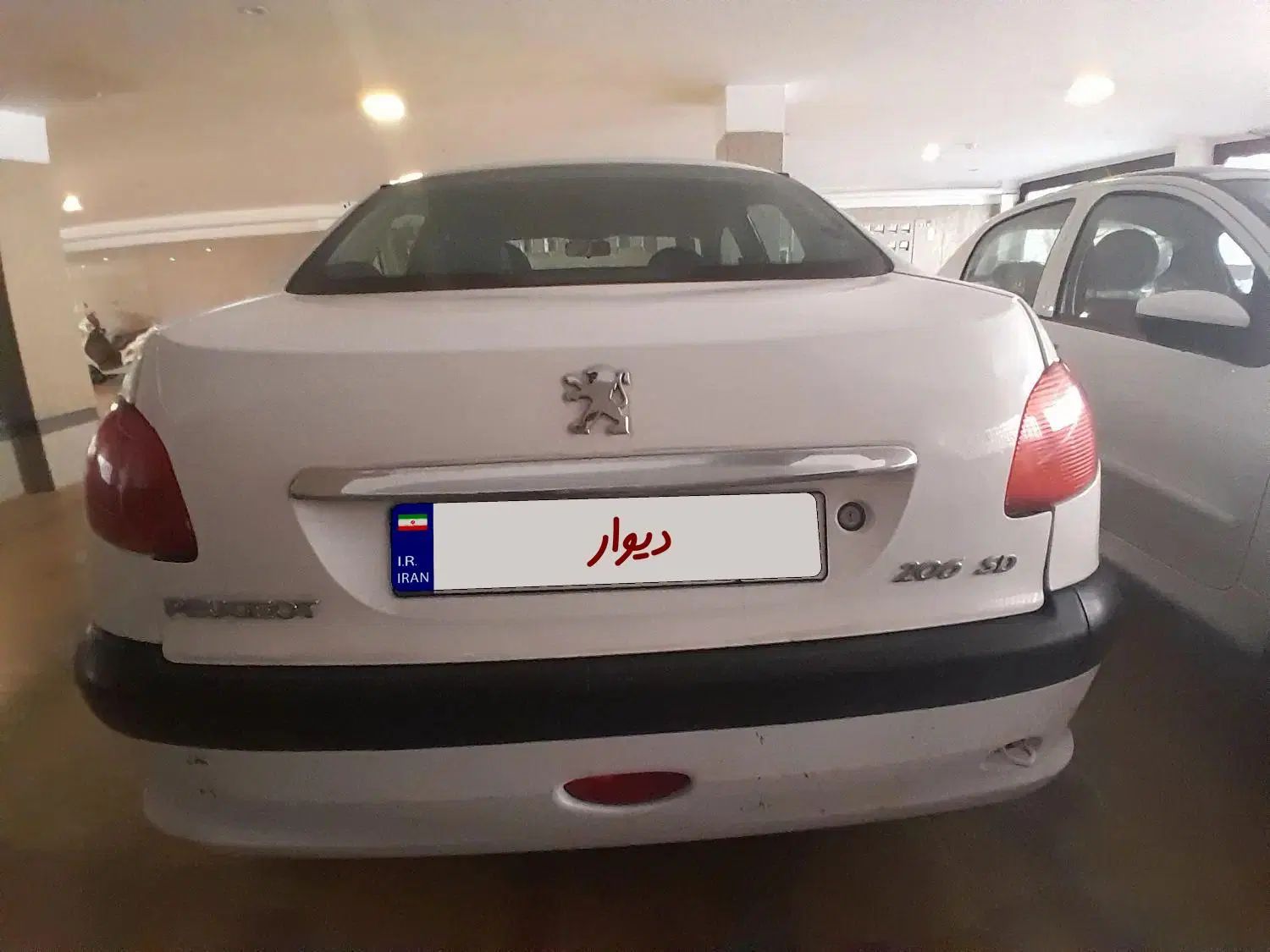 پژو ۲۰۶ صندوق دار v8 - 1389