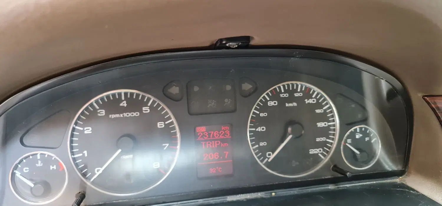سمند LX XU7 - 1395