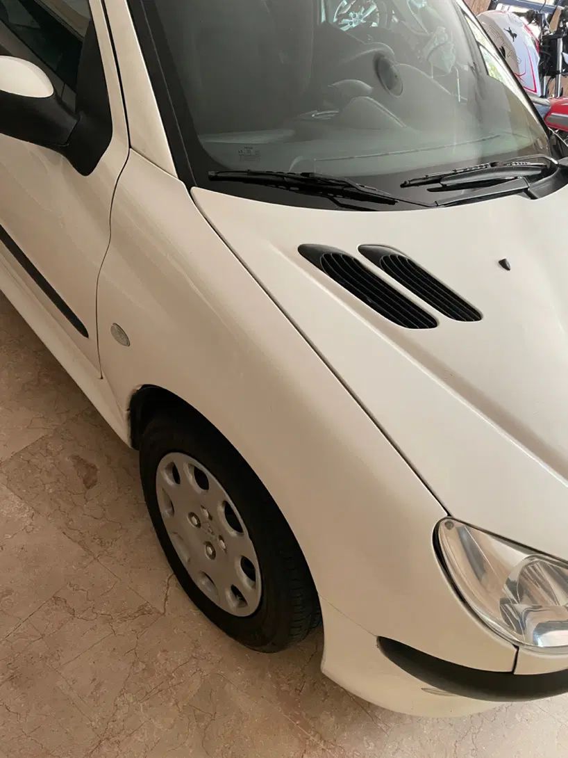 پژو ۲۰۶ صندوق دار v20 - 1390