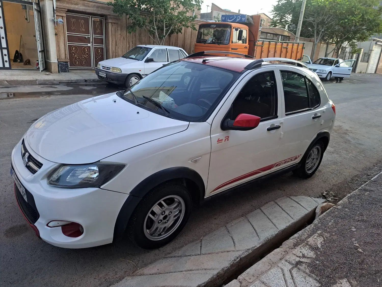 خودرو کوییک، R آگهی ann_20132542