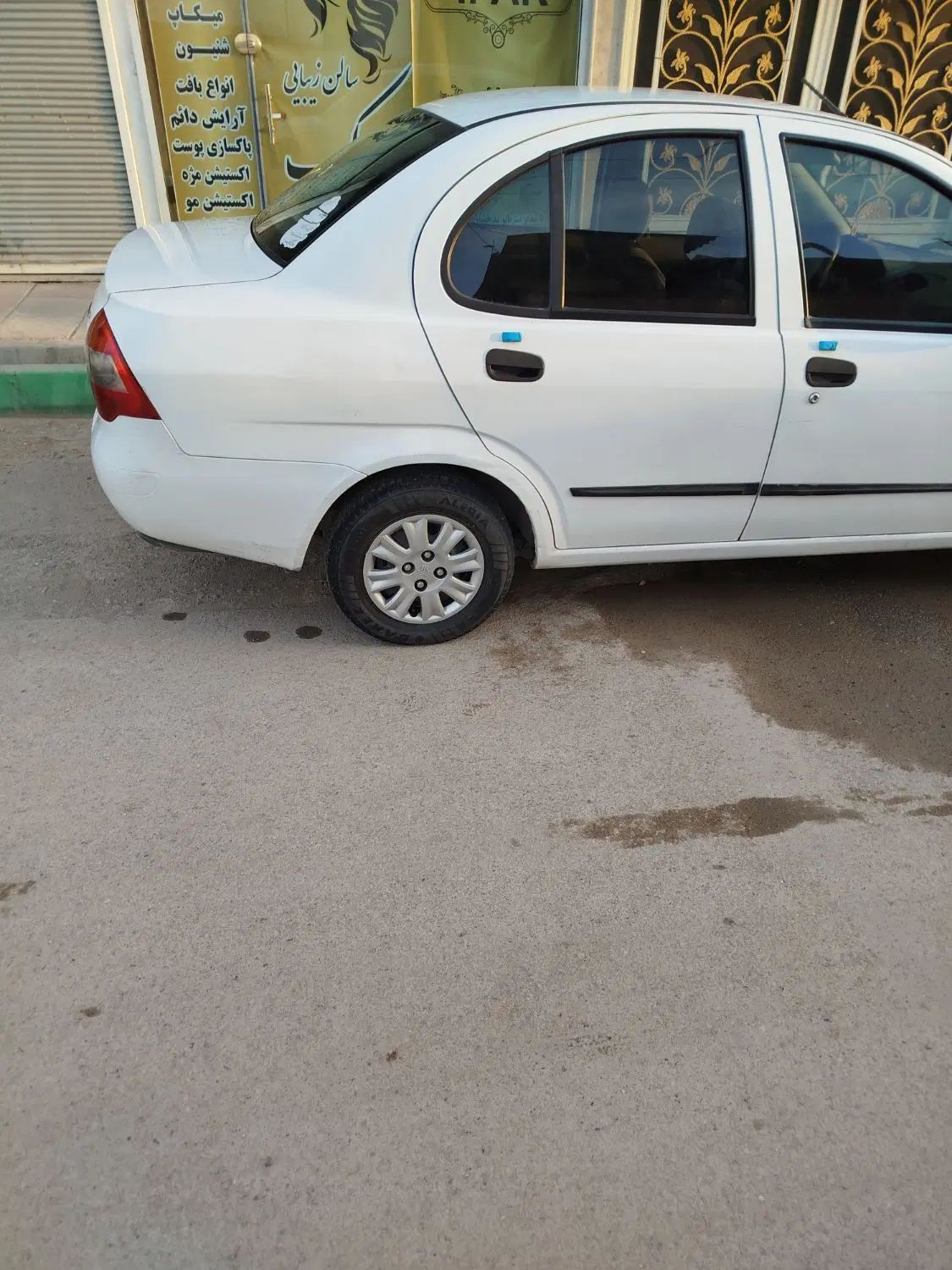 تیبا صندوق دار SX - 1396