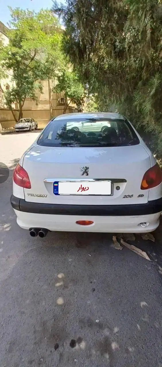 پژو ۲۰۶ صندوق دار v8 - 1393