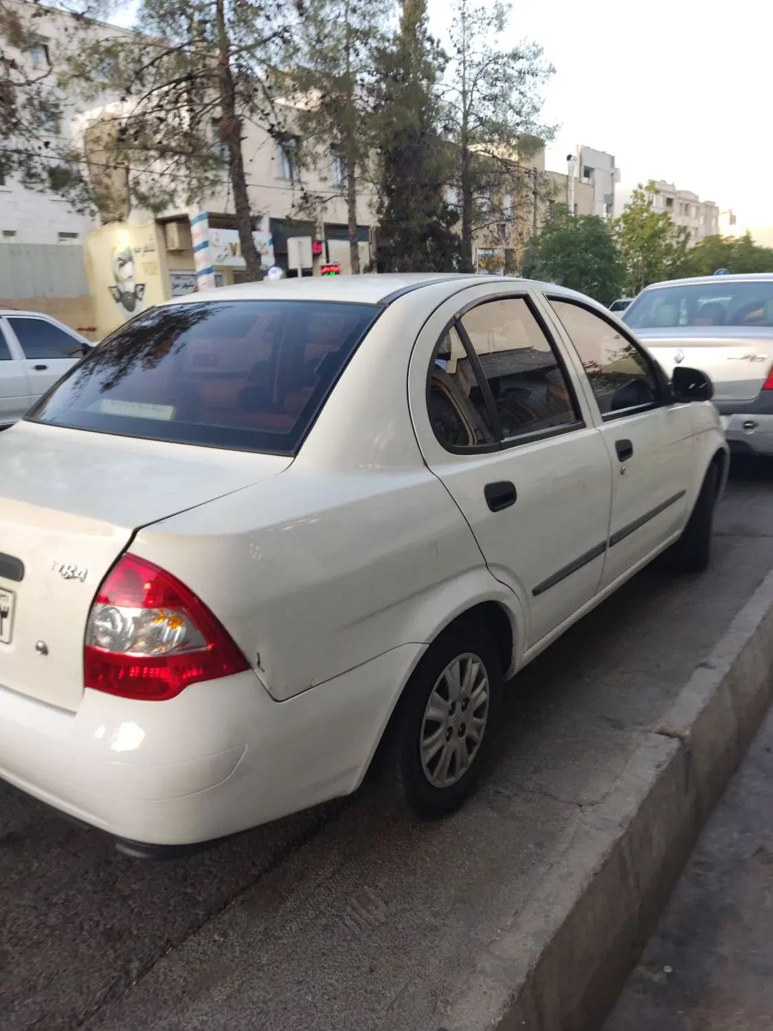 تیبا صندوق دار SL - 1392