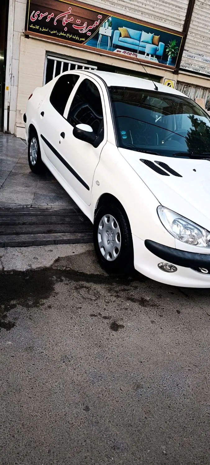 پژو ۲۰۶ صندوق دار v8 - 1389