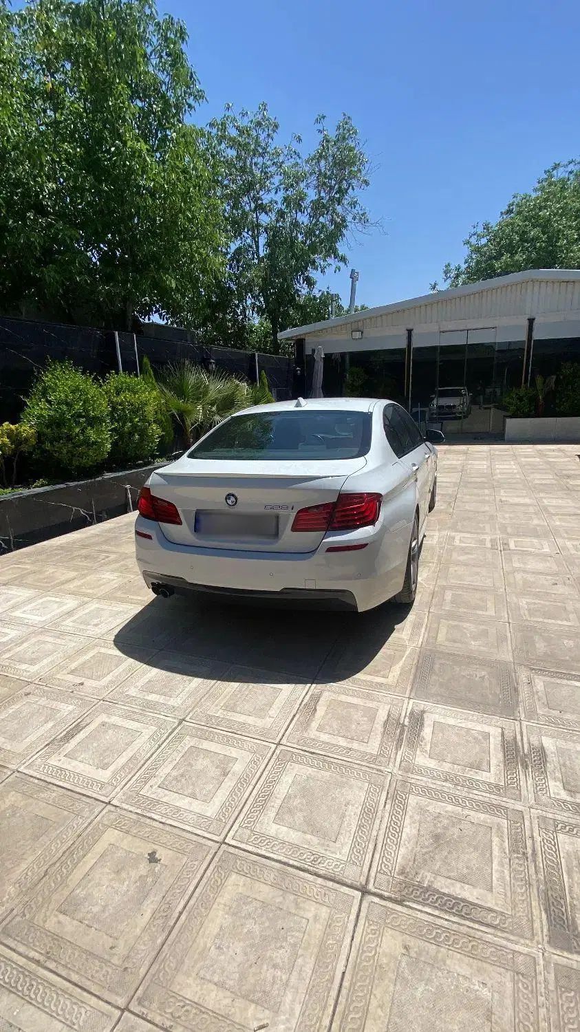ب ام و سری 5 528i - 2015