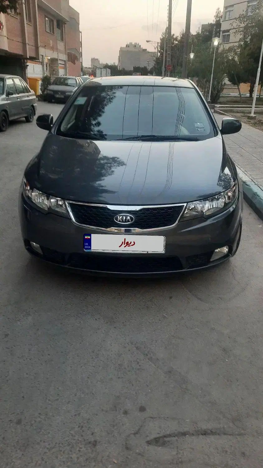 کیا سراتو 2.0 لیتر اتوماتیک GT لاین - 2018