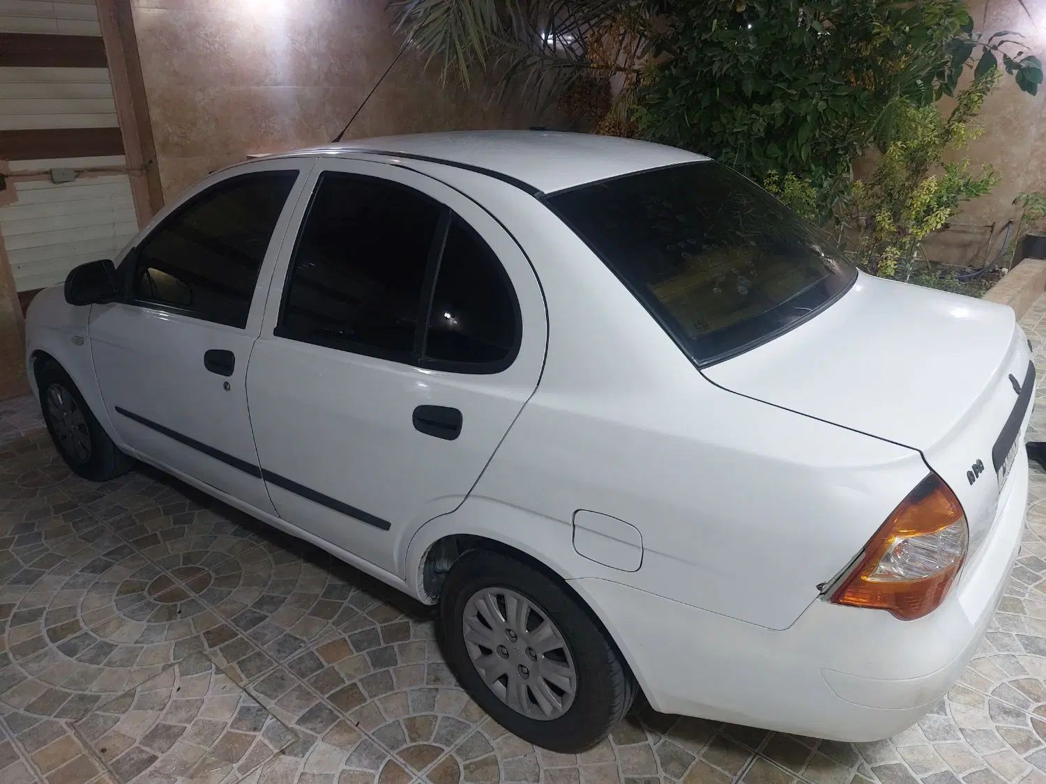تیبا صندوق دار SX - 1396