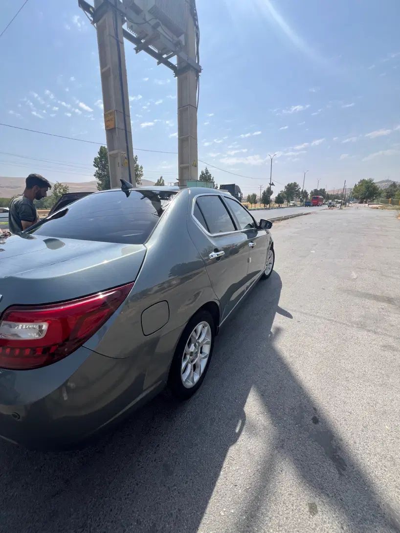 دنا پلاس توربو 6 دنده - 1401