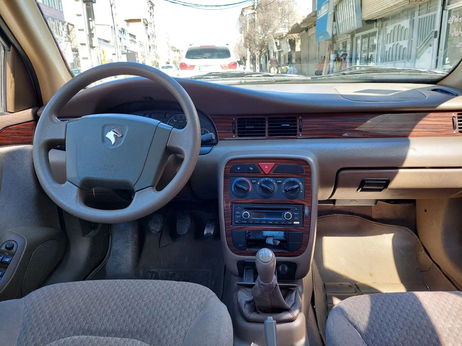 سمند LX XU7 - 1395
