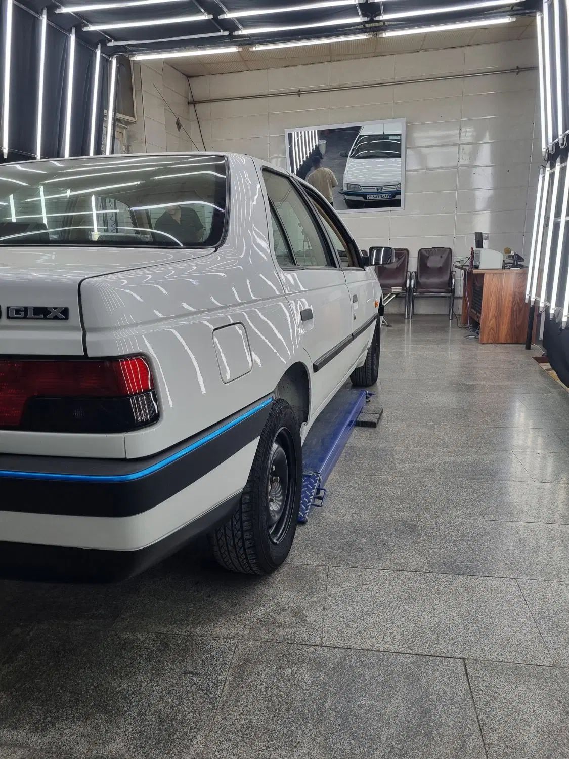 پژو 405 بنزینی GLX - TU5 - 1390