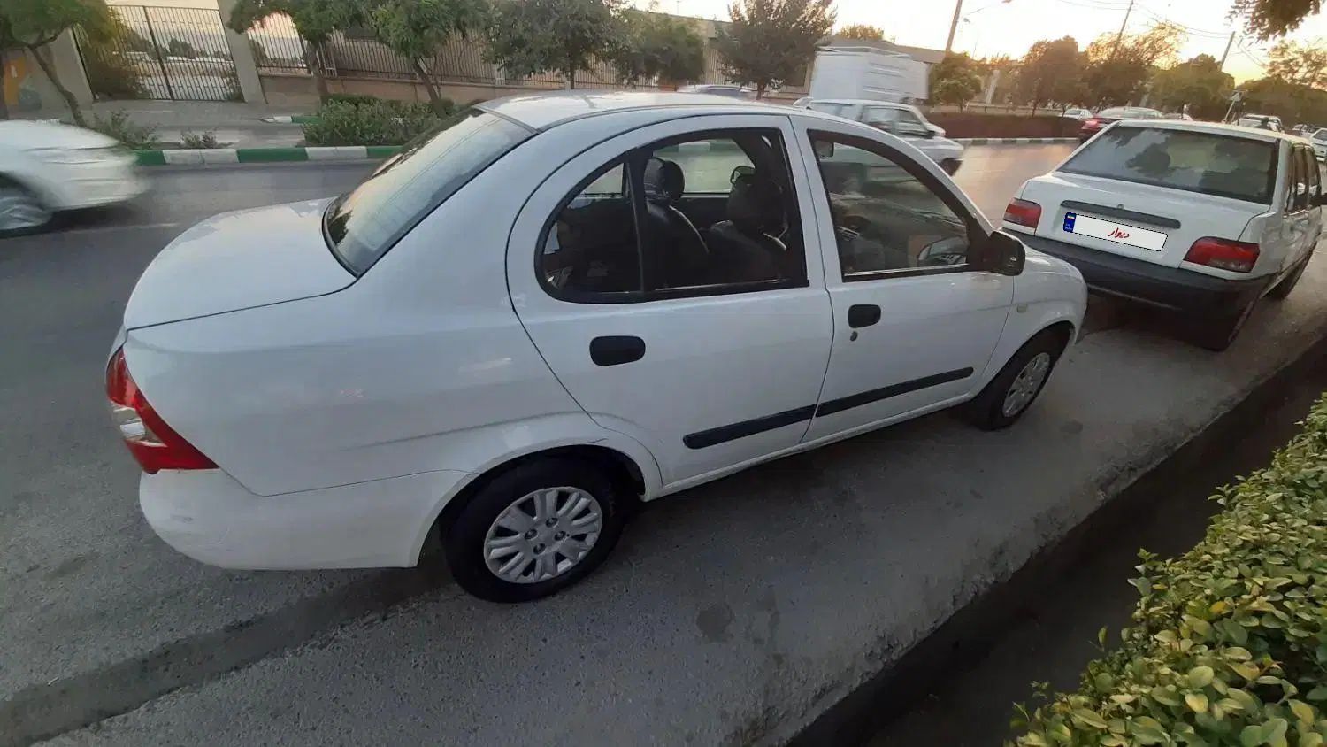 تیبا صندوق دار EX - 1395