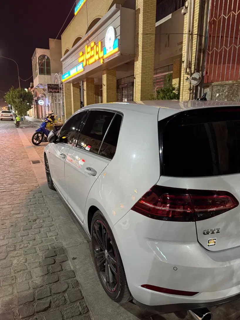 فولکس گلف GTI - 1404