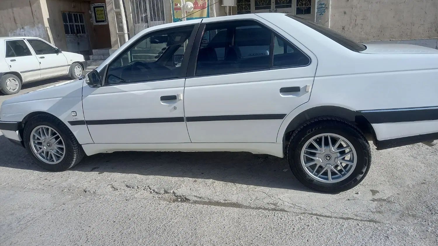 پژو 405 GLX - 1382