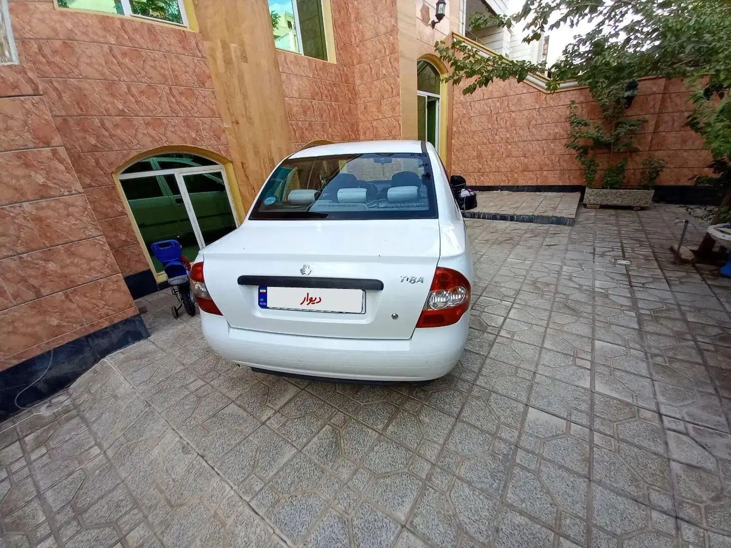 تیبا صندوق دار SX - 1400