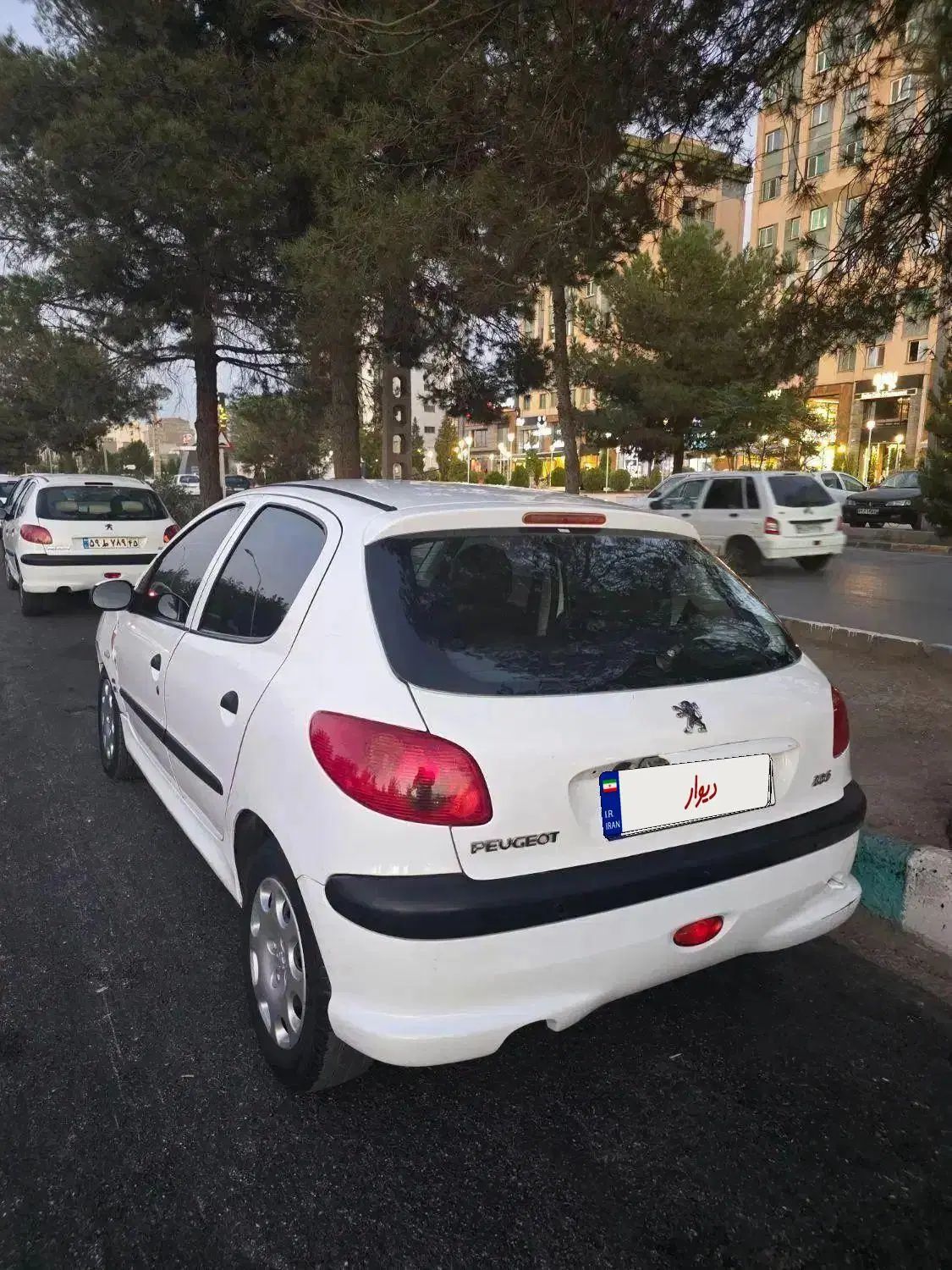 پژو 206 تیپ 2 - 1397