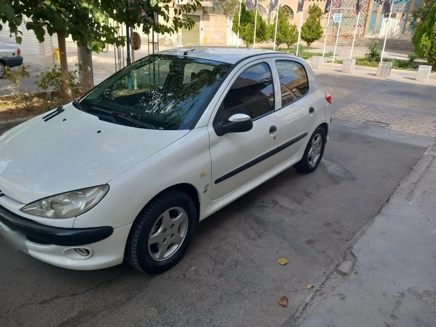خودرو پژو، 206 آگهی ann_20141019
