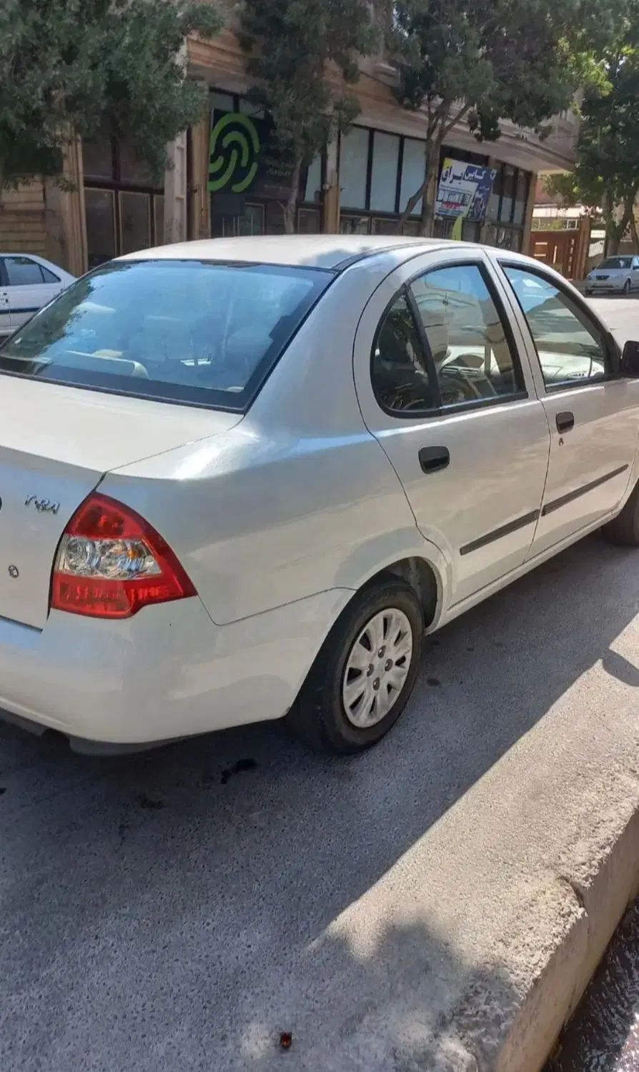 تیبا صندوق دار SX - 1400