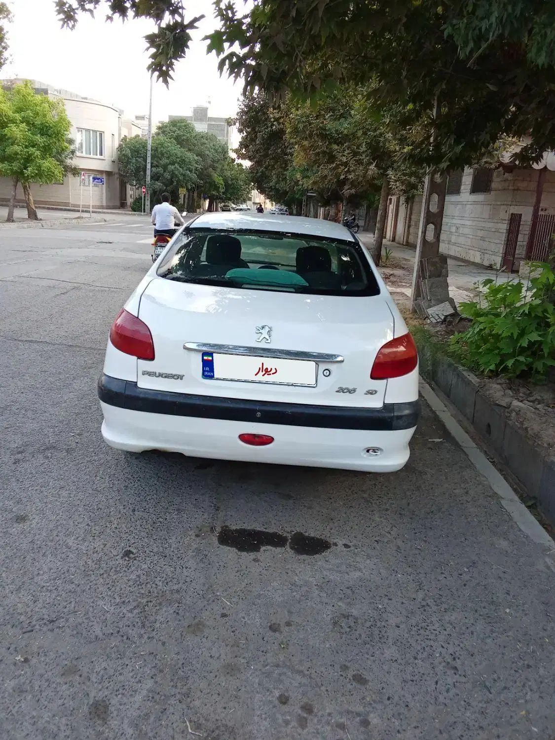 پژو ۲۰۶ صندوق دار v8 - 1388