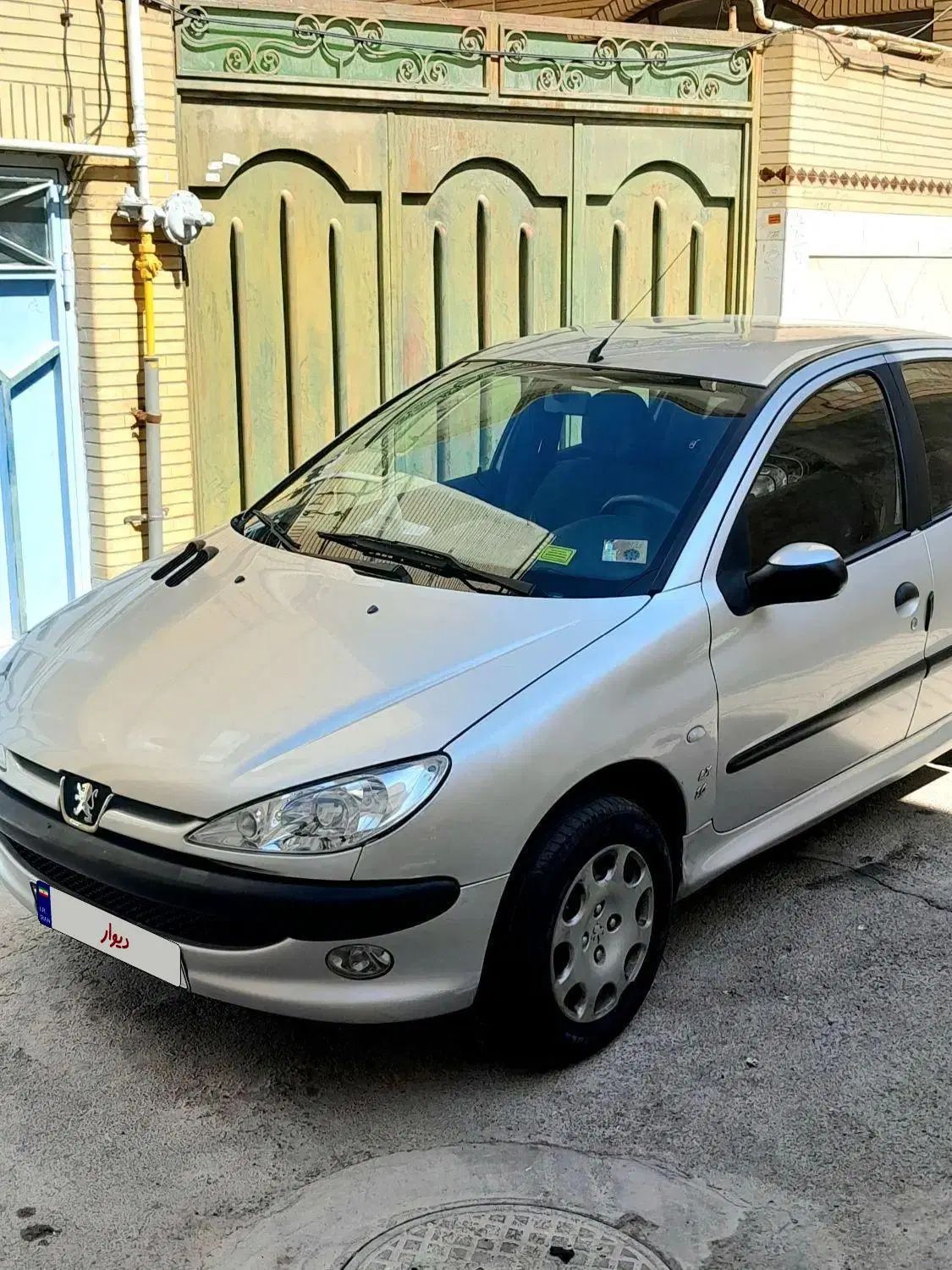 پژو ۲۰۶ صندوق دار v8 - 1390
