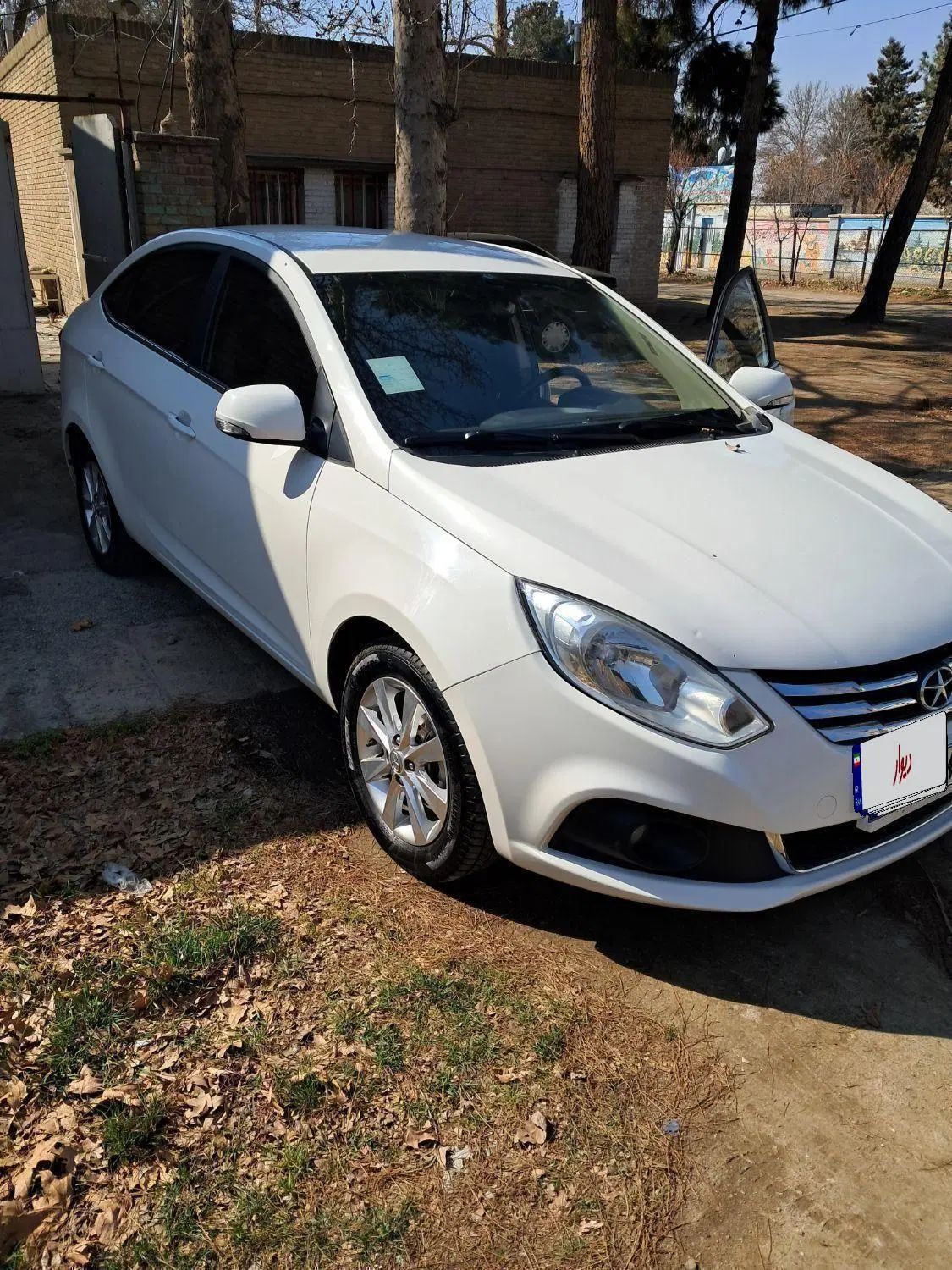جک J4 اتوماتیک ساده - 1400