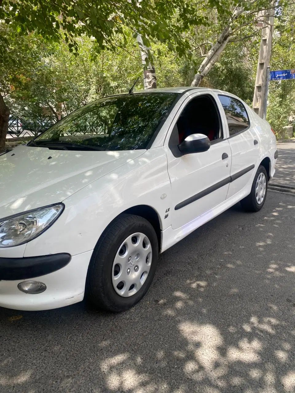 پژو ۲۰۶ صندوق دار v8 - 1392