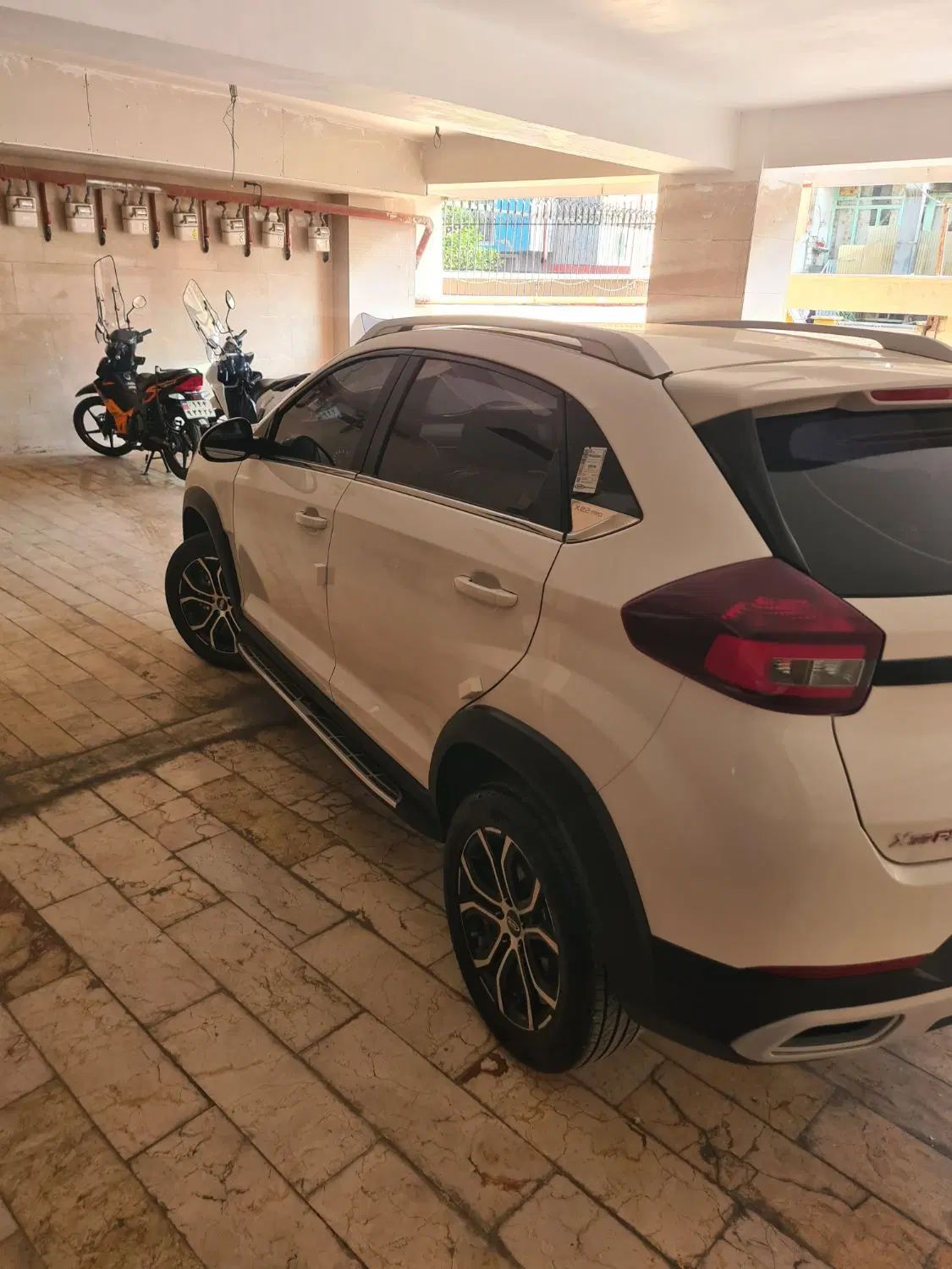 ام وی ام X22 پرو دنده‌ای - 1403