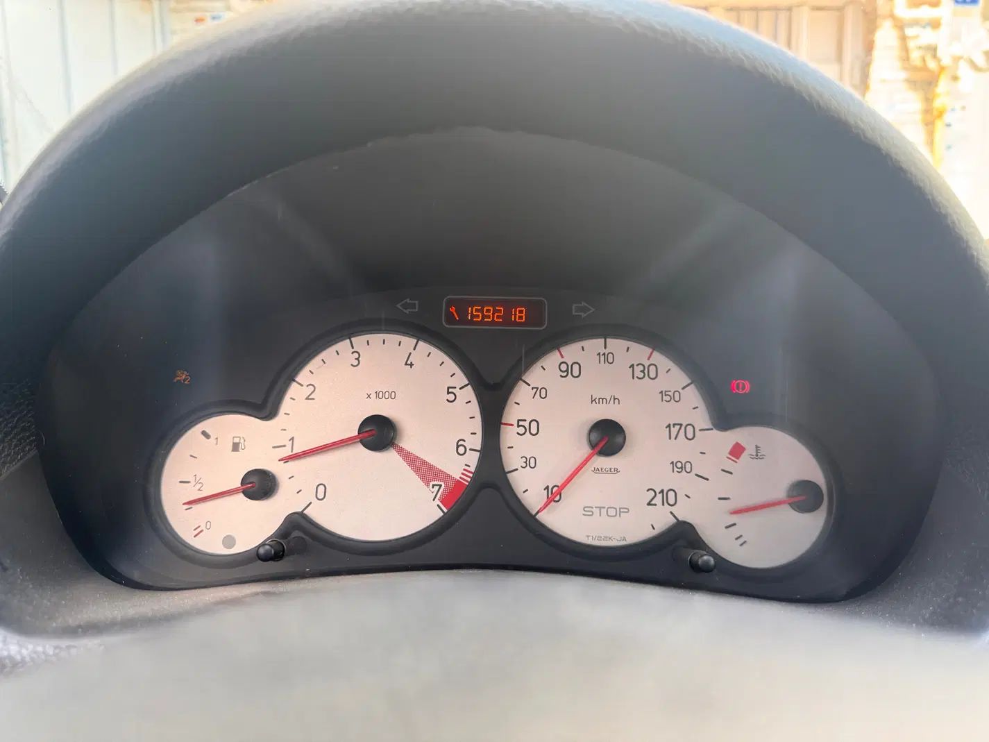 پژو ۲۰۶ صندوق دار v8 - 1390
