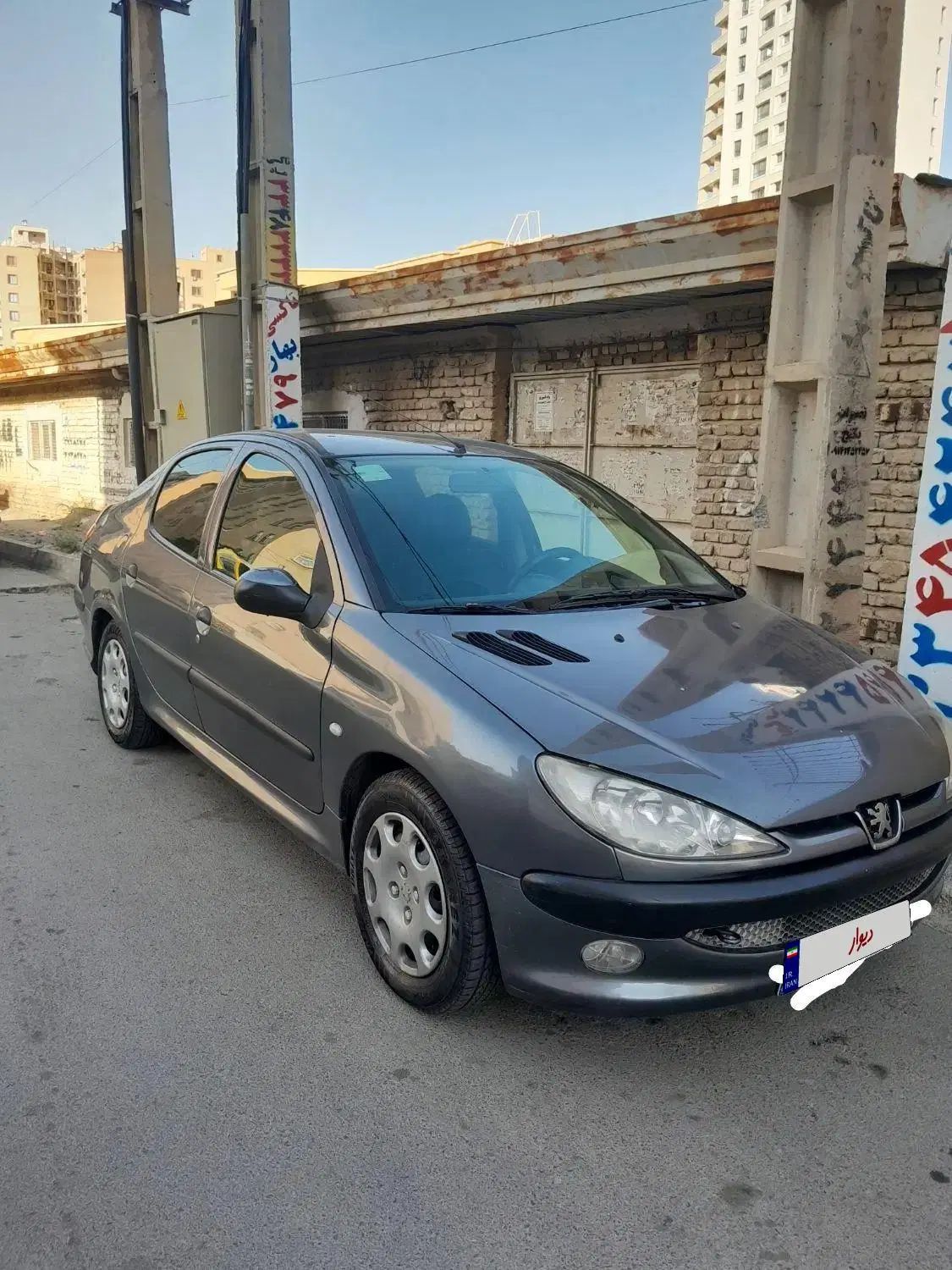 پژو ۲۰۶ صندوق دار v8 - 1391