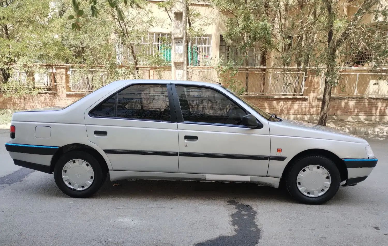 پژو 405 GLX - دوگانه سوز LPG - 1389