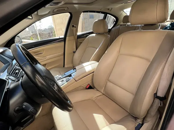 ب ام و سری 5 520i - 2014