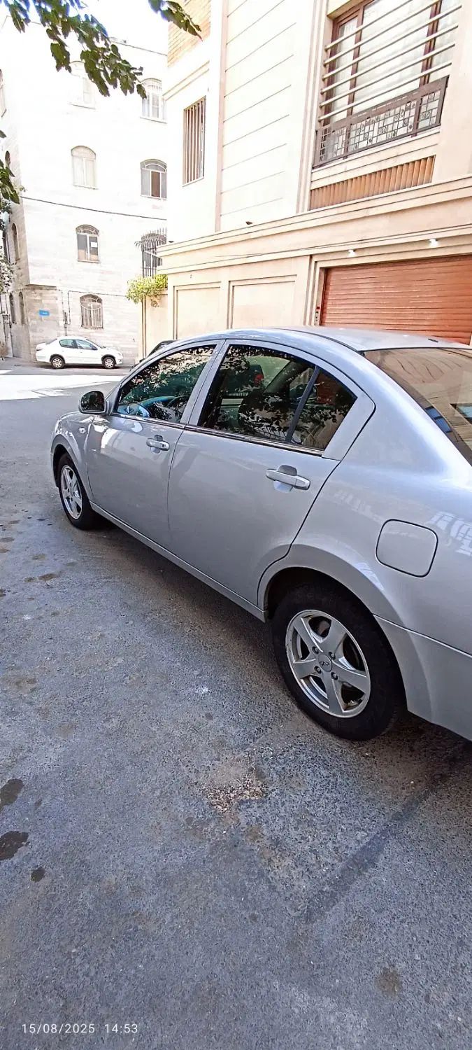 ام وی ام 530 دنده ای - 1389