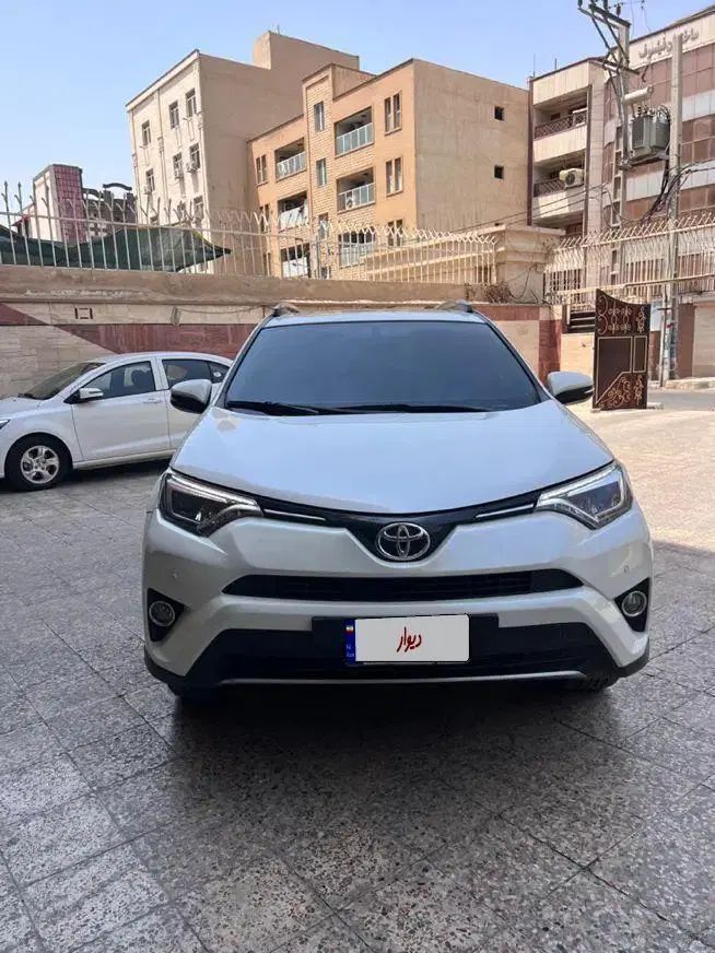 تویوتا راو 4 XA40 فیس‌لیفت - 2018