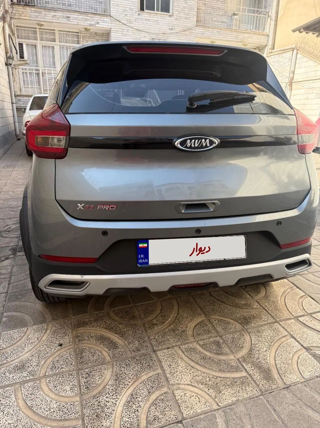 ام وی ام X22 پرو اتوماتیک IE - 1401