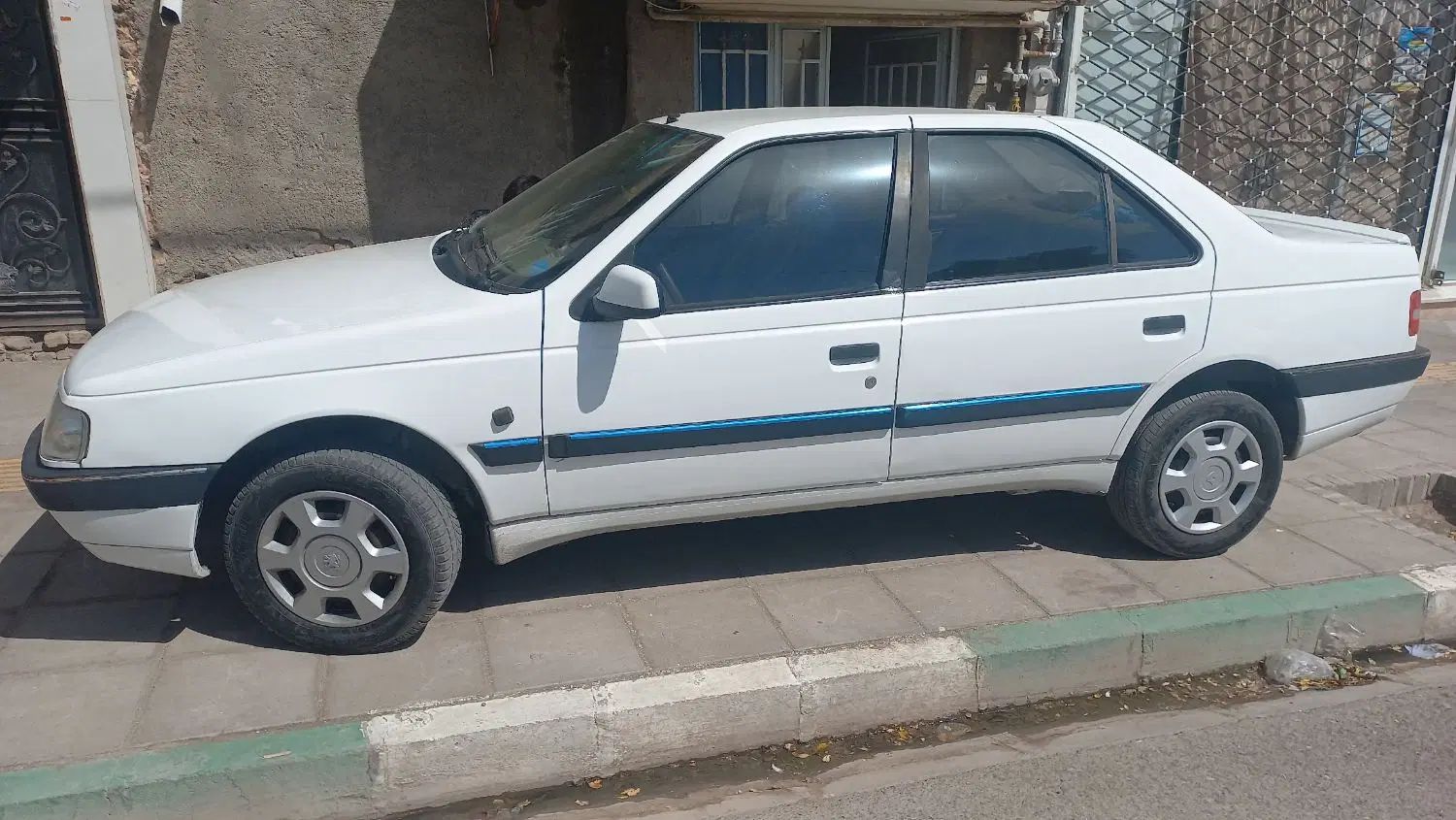 پژو 405 SLX بنزینی TU5 - 1391