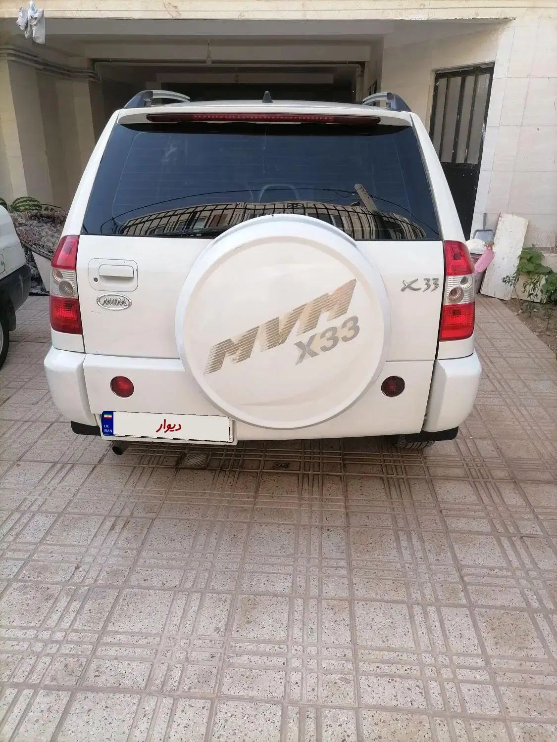 ام وی ام X33 دنده‌ای ساده - 1392