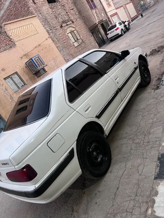 خودرو پژو، پارس آگهی ann_20151456
