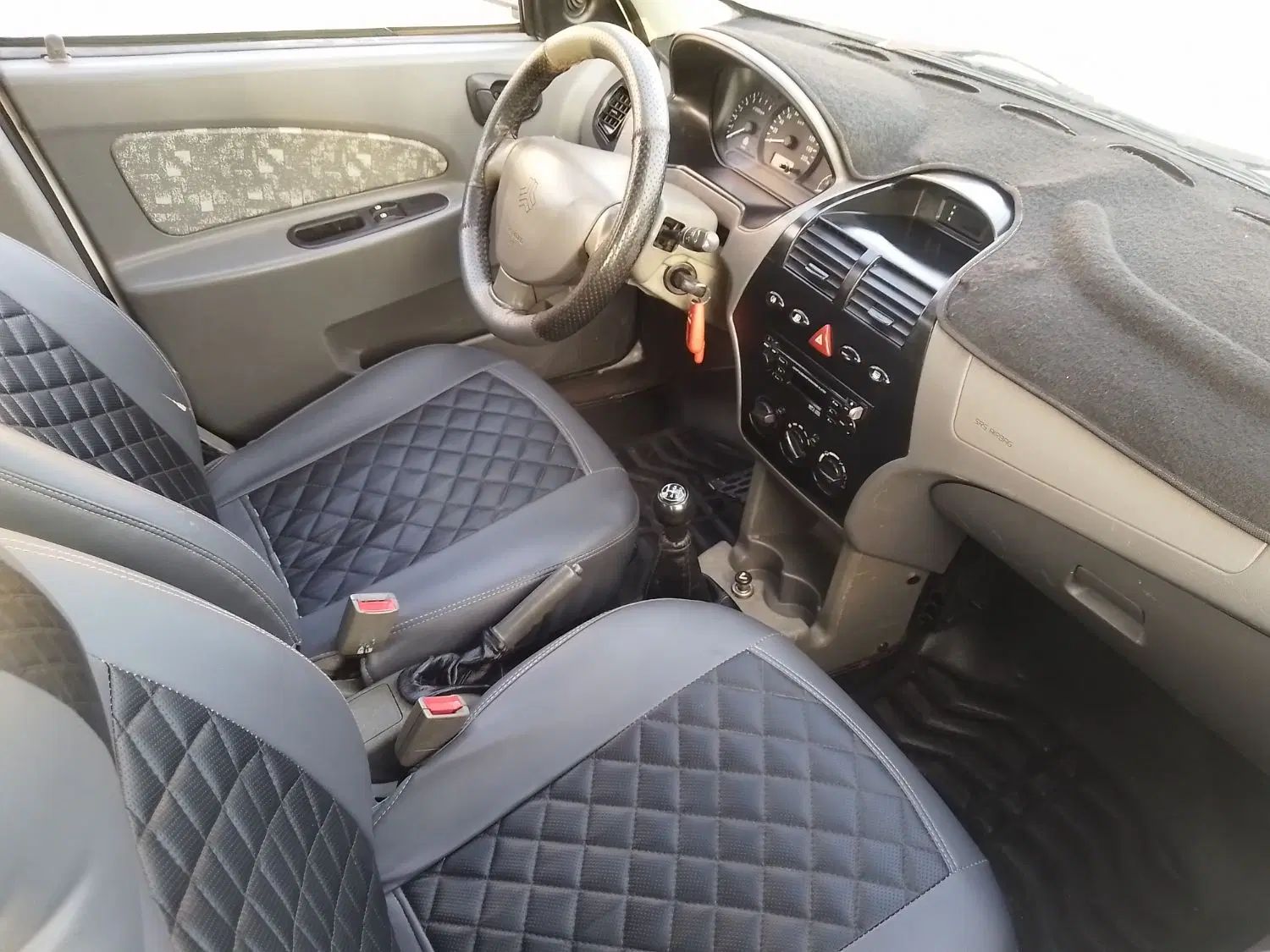تیبا صندوق دار EX - 1393